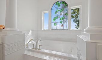 21501 Lake George Blvd, Oak Grove, MN 55303