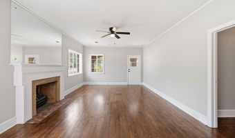 570 W Columbia Ave, Batesburg, SC 29006
