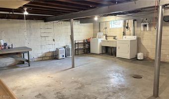 11784 Chamberlain, Aurora, OH 44202