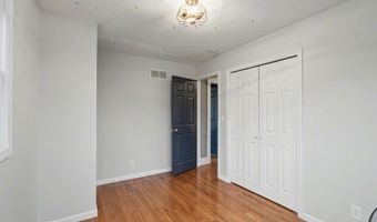 72 E 1600 Rd, Baldwin City, KS 66006