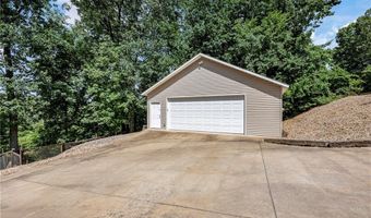 33 Rountree Dr, Bella Vista, AR 72715