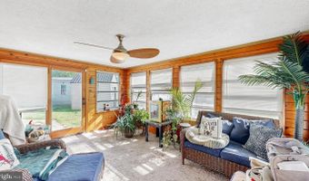 60 PRIMROSE Dr E, Dover, DE 19901