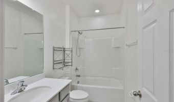 6356 CAMINO Dr, Apollo Beach, FL 33572