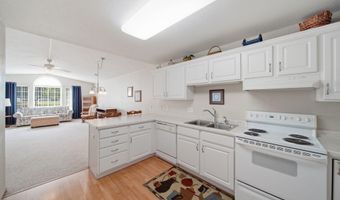 2503 Lakewood Dr, Adrian, MI 49221