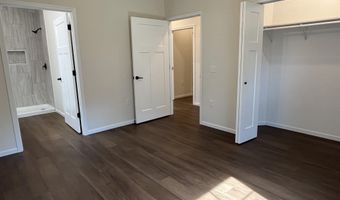 522 S 3rd St, Albia, IA 52531