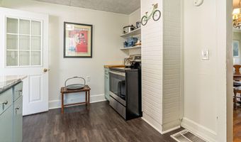 313 SE Tanner St, Abingdon, VA 24210