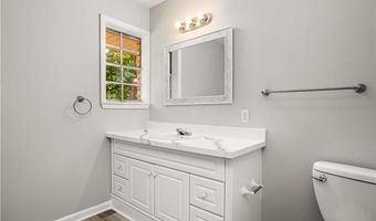 5204 ROBINSON Dr, Alexandria, LA 71301