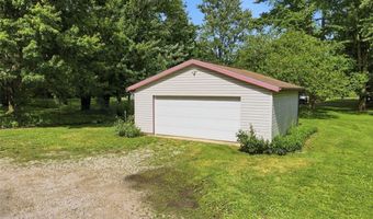 1403 Carson Rd, Ashtabula, OH 44004
