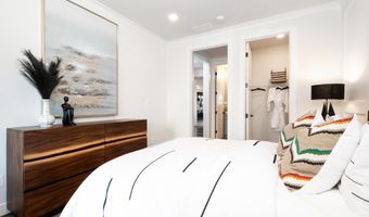 22899 ORCHARD GROVE Dr, Ashburn, VA 20148