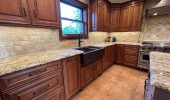 6135 Martha Dr, Aurora, IN 47001