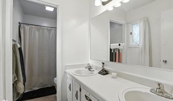 3235 Eastgate Pl #35, Anchorage, AK 99504