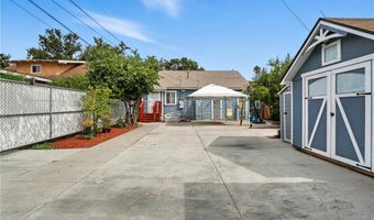 1010 69th St, Los Angeles, CA 90044