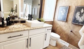 2626 SE 13th Ave, Aberdeen, SD 57401