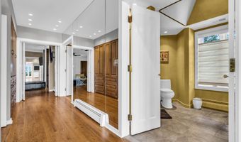 99 Holly Ln, Bayville, NJ 08721