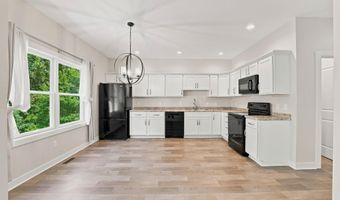 513 Williamson Cir, Angola, IN 46703