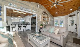 293 Louis Ave, Bayville, NJ 08721