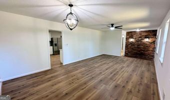 6 Windsor Cir, Anniston, AL 36207