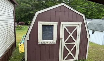 32 Lane E, Coventry, RI 02816