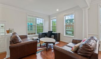 23265 HANWORTH St, Ashburn, VA 20148