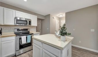 230 West Sq, Bluffton, SC 29910