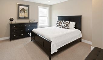 2824 Grayson Dr, Medina, OH 44256