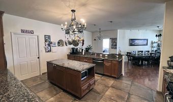 3805 PALOMAS Dr NE, Albuquerque, NM 87110