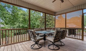 100 LANE PARK Dr, Alabaster, AL 35114