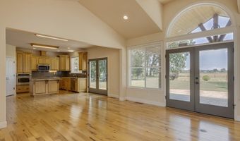 23522 Chaffey Ln, Aurora, OR 97002