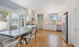 112 Esplanade, Middletown, RI 02842