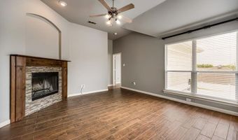 300 Creekside Dr, Anna, TX 75409
