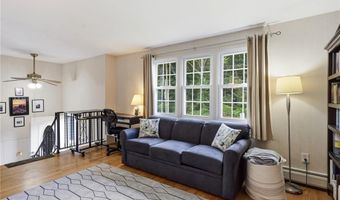 117 Austin Rd, North Kingstown, RI 02852