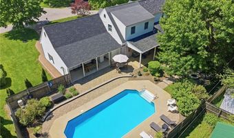 1400 Overlook Dr, Ashtabula, OH 44004