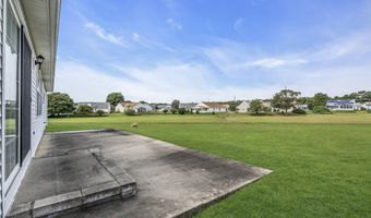 6 Snowdon Ct, Toms River, NJ 08757