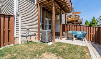 21766 HARROUN Ter, Ashburn, VA 20147