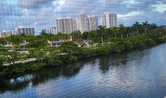 3475 N Country Club Dr 817, Aventura, FL 33180