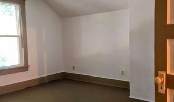 215 N H St, Albion, WA 99163