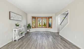 2400 Rockport Ct, Ann Arbor, MI 48103
