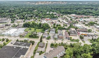 570 S Maple Rd, Ann Arbor, MI 48103