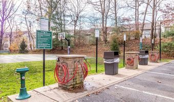 307 YOAKUM Pkwy 1506, Alexandria, VA 22304