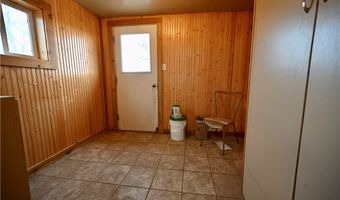 306 N Silvertip Rd, Bridger, MT 59014