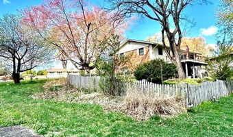 3715 MOSS Dr, Annandale, VA 22003