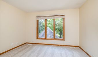 771 E Hickory Ave, Addison, IL 60101