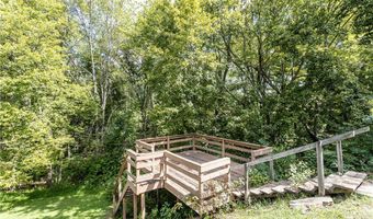 331 Rolling Hills Rd, Economy, PA 15042