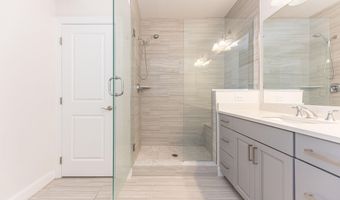 3341 Roseford Blvd, Ann Arbor, MI 48105