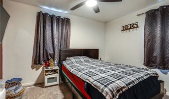 15390 Cenfield St NE, Alliance, OH 44601