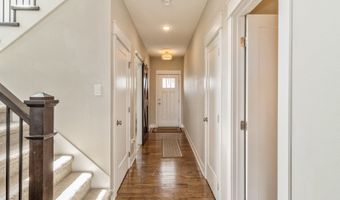 1401 S 10th St, Adel, IA 50003