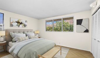 1324 Kuuna St, Kailua, HI 96734