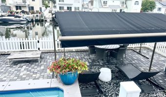 21 Drake Dr, Bayville, NJ 08721