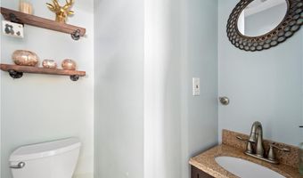 70 Baldwin Orchard Dr, Cranston, RI 02920