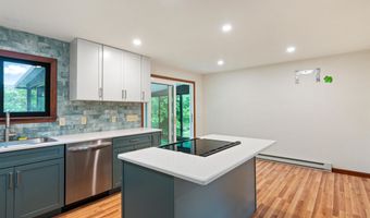 15 Spring Hollow Ln, Barre, VT 05641